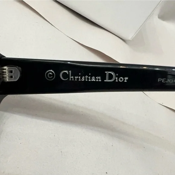 Dior Brilliance F~ Black with Bold Embellishments Exquisite Condition with Box - Picture 8 of 10